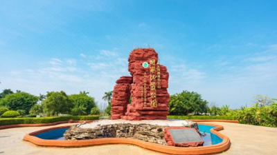 【广西尊贵5天游】德天跨国瀑布•通灵峡谷•北海银滩•涠洲岛•五彩滩•滴