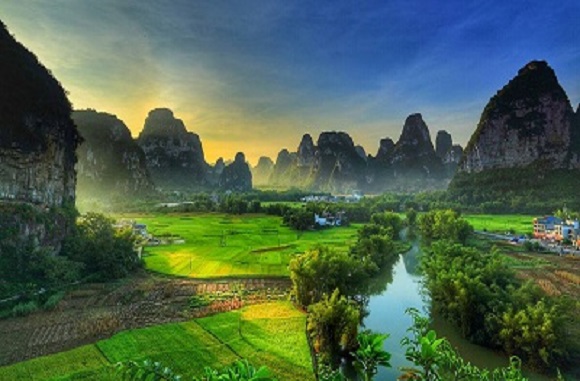 德天跨国瀑布•明仕田园•通灵大峡谷 2天1晚游【中越边境游】