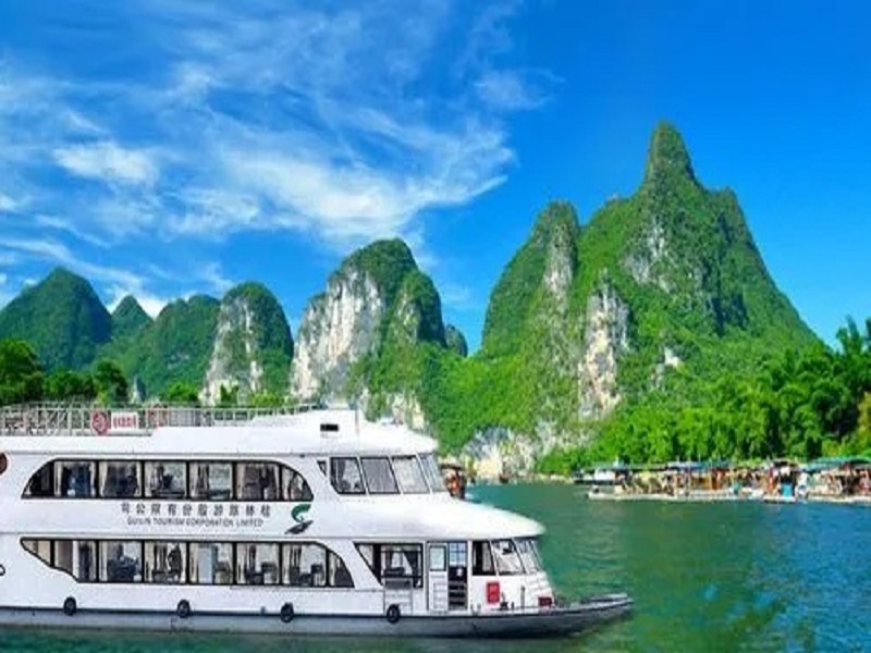 桂林山水•漓江阳朔•遇龙河竹筏•德天跨国瀑布•通灵大峡谷 5天4晚游