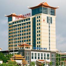 2018年第77届中国国际医药原料设备
