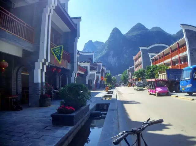 雁山区草坪回族乡