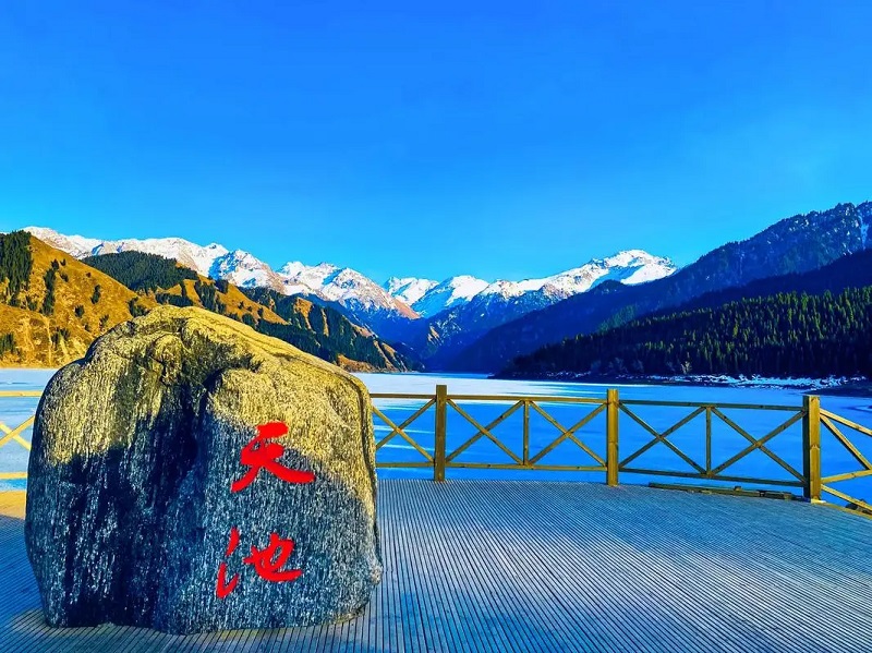 【春光疆至】天山天池•赛里木湖•六星街•图开沙漠•雪山三花园•独子山大峡谷•坎儿井•火焰山 双飞8天7晚游